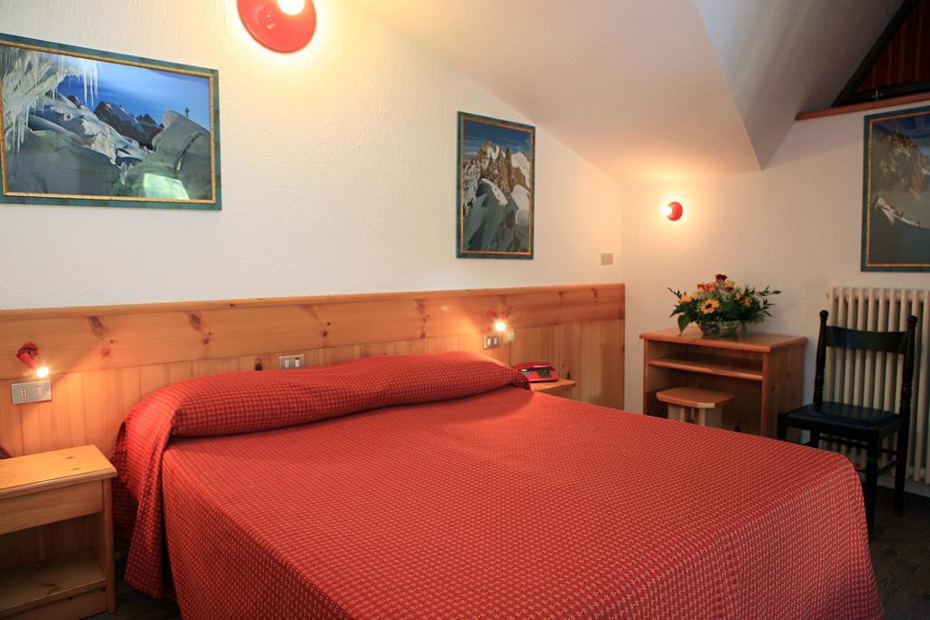 Albergo Le Marmotte Pre-Saint-Didier Ngoại thất bức ảnh