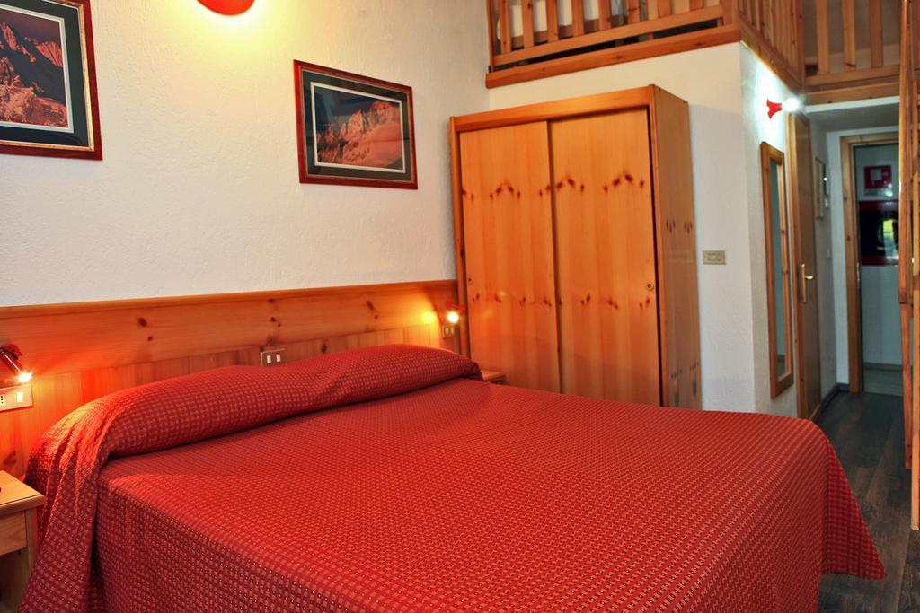 Albergo Le Marmotte Pre-Saint-Didier Ngoại thất bức ảnh